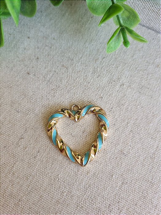 Pingente Coração Torcido Resinado Azul 30mm Ouro (un)