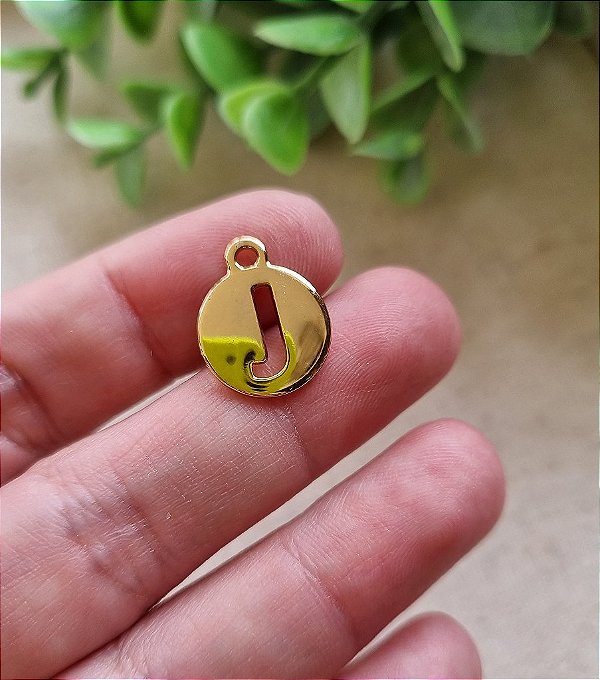 Pingente Letra J 16mm Ouro (un)