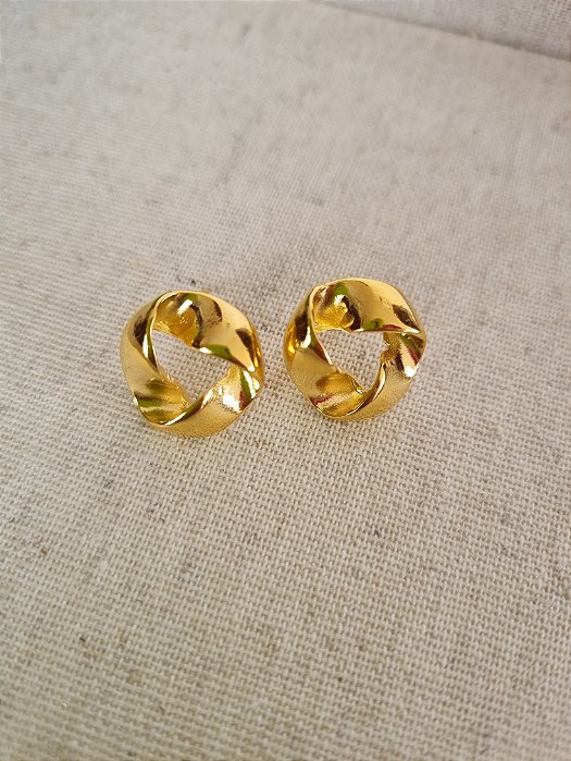 Brinco Pequeno Martelado Ouro  (par)