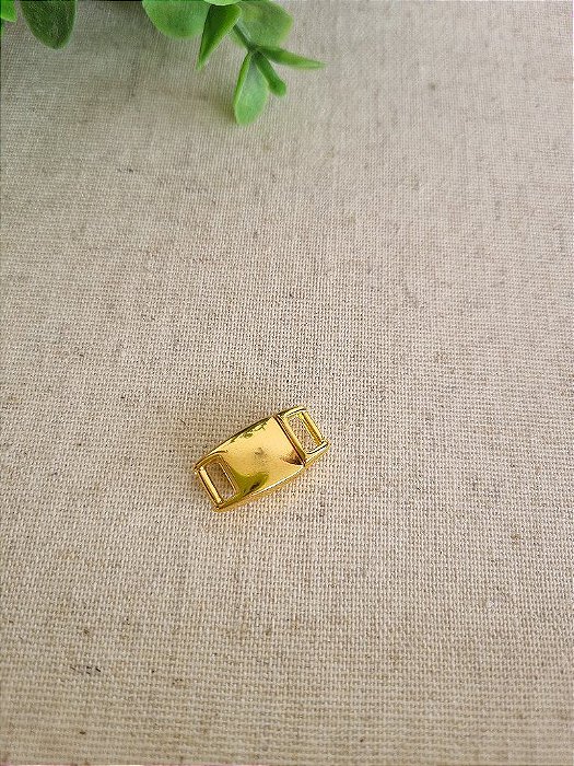 Fecho Imã Retangular 18mmx9mm Ouro  (un)
