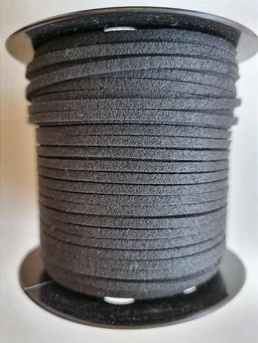 Cordão de Camurça Preto 2.7mm (Metro)