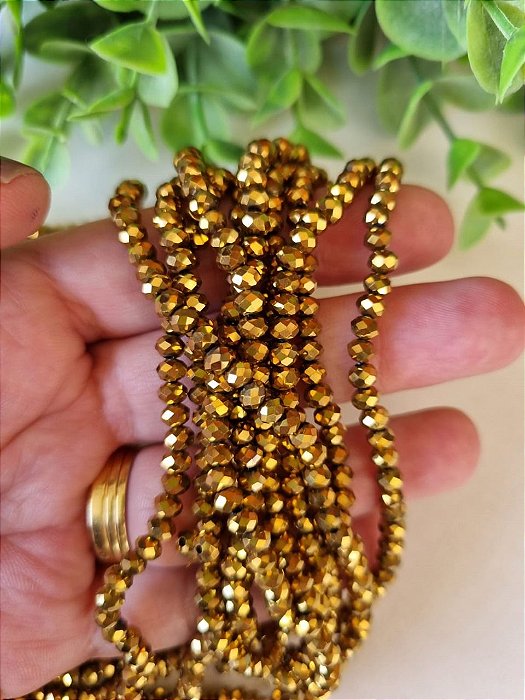 Cristal Dourado 4mm (1 Fio- Aproximadamente 120un)