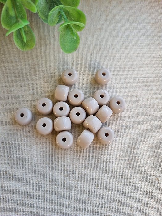Conta Resina Disco 8mm Nude (20gr - Aprox. 45un)