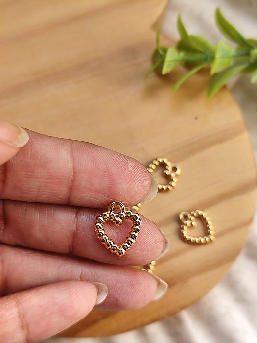 Pingente Coração Torcido 14mm Ouro (UN)