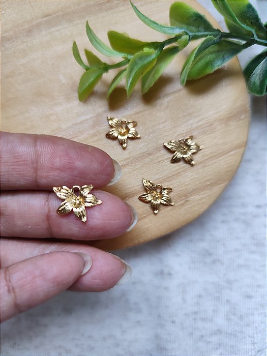 Pingente Flor 10mm Ouro (UN)