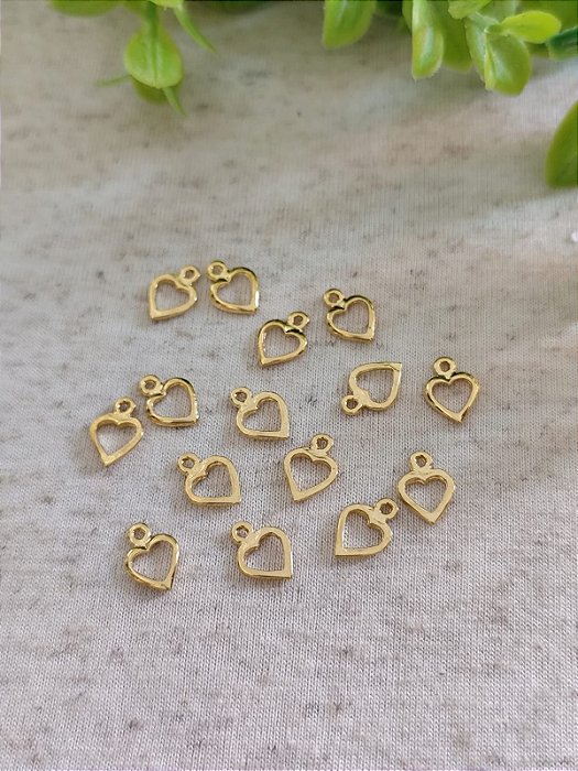 Pingente Coração Pequeno Vazado Ouro (5 un)