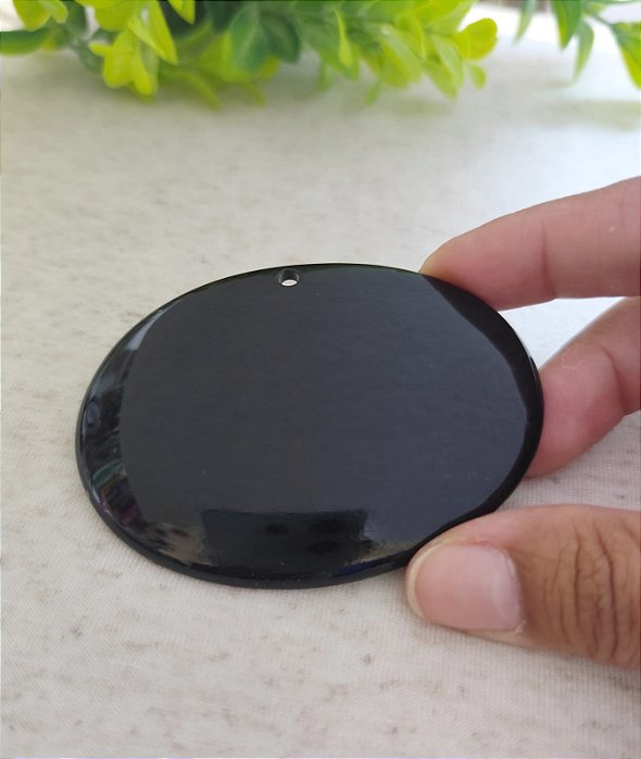 Pingente Resina Oval Preto 70mm (un)