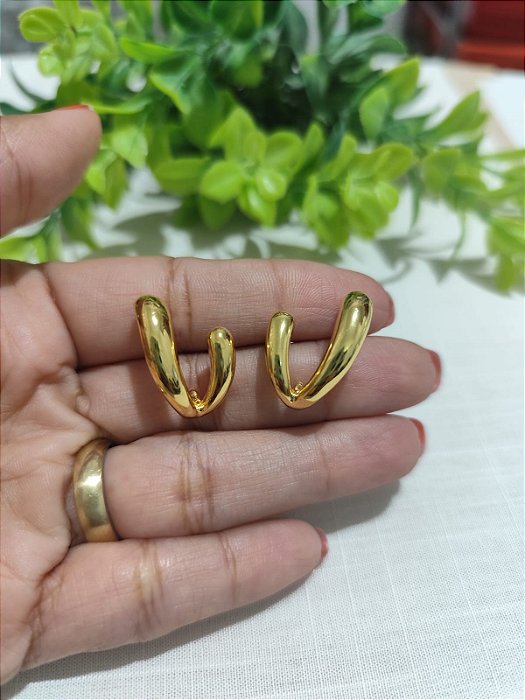 Pino de Brinco com argola embutida Ouro (par)