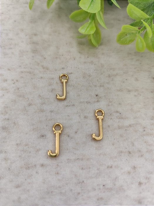 Pingente Letra J 12mm Ouro (un)