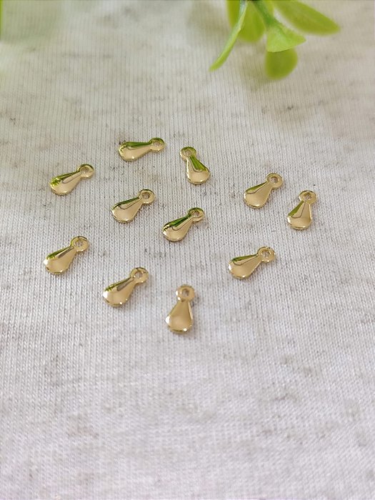 Pingente Gota Mini 7mm Ouro (5un)