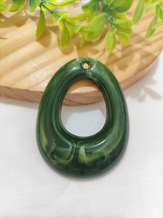 Pingente Resina Gota Vazada 70mm Verde Mesclado (un)