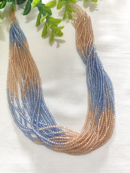 Cristal Tie Dye Nude com azul 2mm (1 fio )