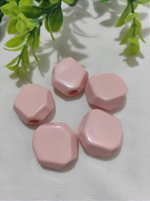 Conta Resina Geométrica 25mm Rosa Claro, furo 6mm (4un)