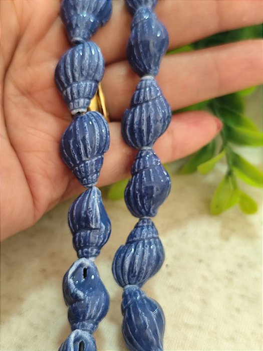 Caracol Passante Porcelana Azul Escuro 20mm (2un)