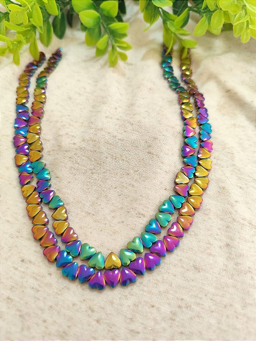 Coração Hematita Furtacor 7mm, furo lateral (10un)