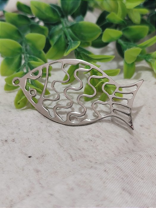 Pingente Peixe Trabalhado 70mm Níquel (un)