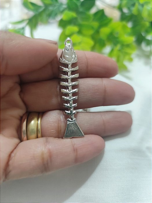 Pingente Espinha de Peixe 45mm Níquel (par)