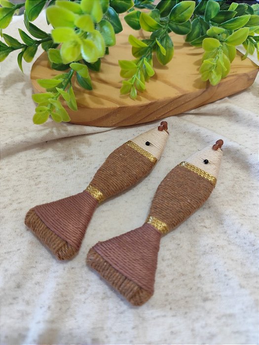 Pingente Peixe Artesanal Nude com Dourado 11cm (un)