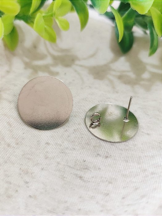 Brinco Redondo 25mm Níquel, com argola embutida atrás (par)