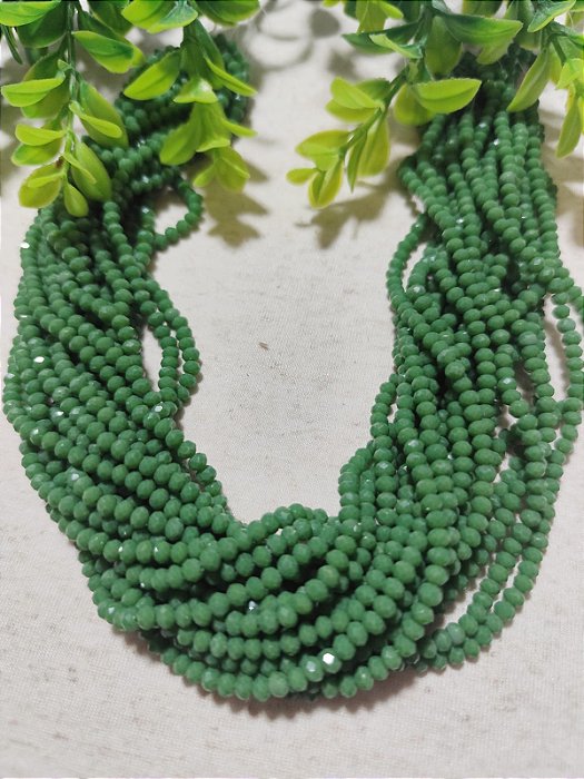 Cristal Verde Leitoso 4mm (1 fio-120un)