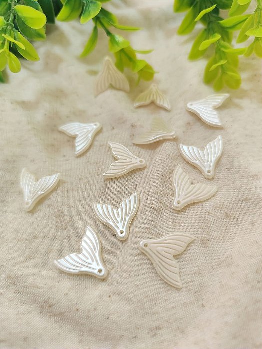 Pingente Cauda de Sereia, Pérola em ABS 20mm (10gr-aproximadamente 21un)