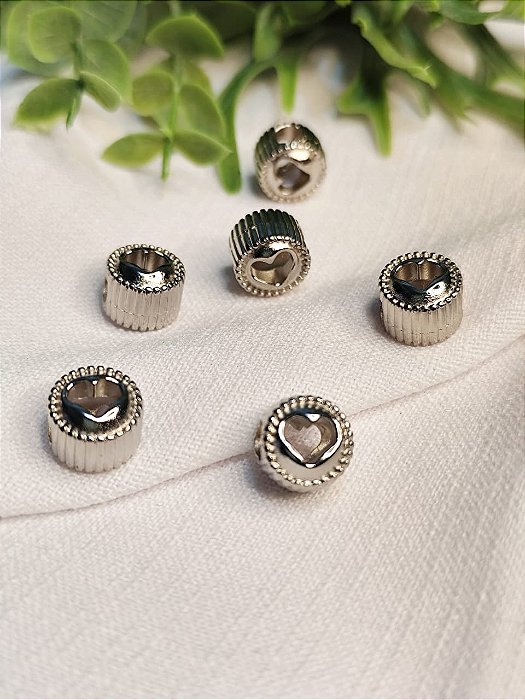 Passante Redondo com Coração 10mm Níquel, abertura 5mm (un)