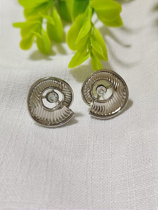 Brinco Caracol Níquel 20mm com strass (par)