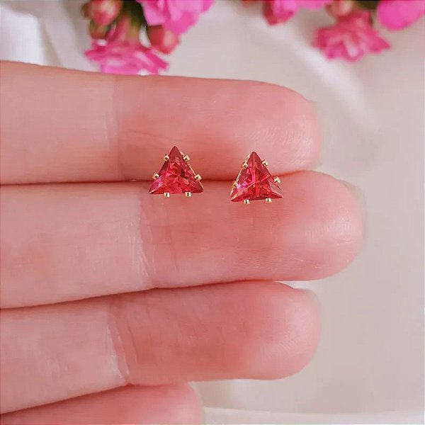 Brinco Triângulo Rubi