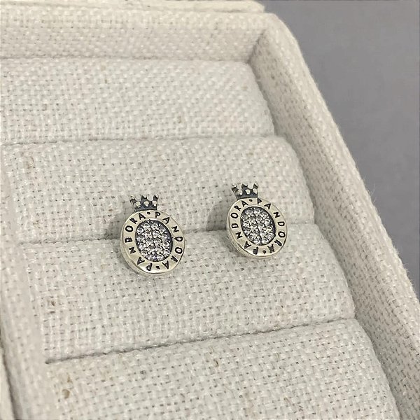 Brinco Oval com Coroa Inspiração Prata