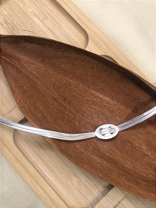 Pulseira Dois Fios Vazado Detalhe Oval