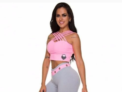 Blusa Trançada Rosa (COM AVARIA)