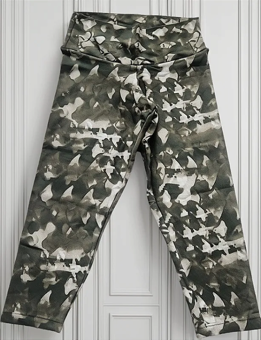 Calça Corsário Ilusions Verde