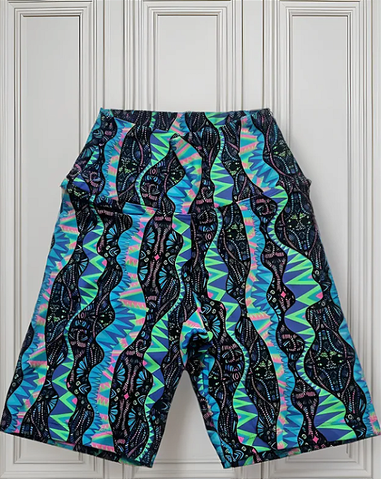 Short Blue Stripes