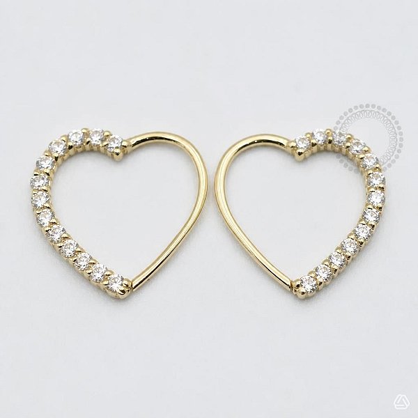 OR23 Coração Daith Cravejado Ouro 18K