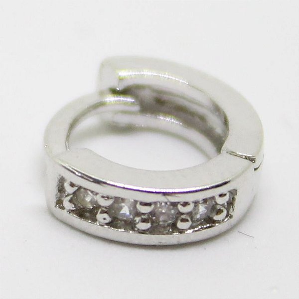 ARA25 Argola Articulada Pedra Zirconia Interna Banho Ródio