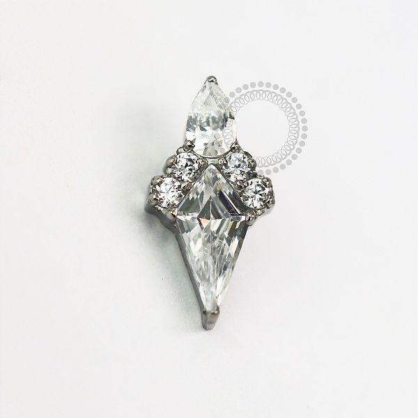 TN1599 Topo Indiano Cristal Titânio ASTM F-136