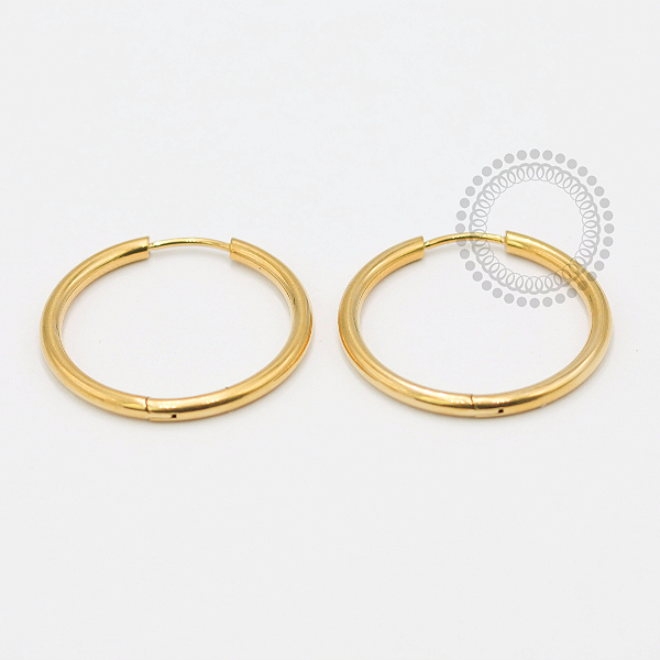 TN1851 Par de Brincos Max Argola 30mm Titanio PVD Gold