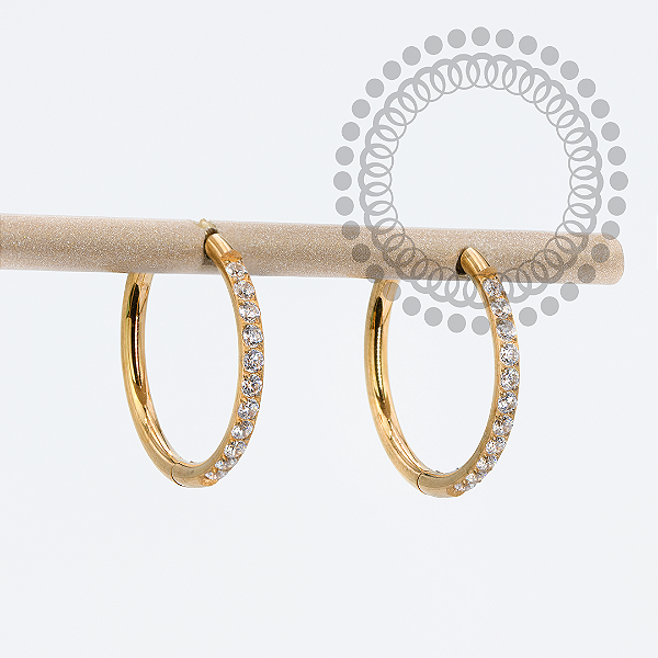 TN1862 Brinco Argola Cravejada 14mm Titânio PVD Gold