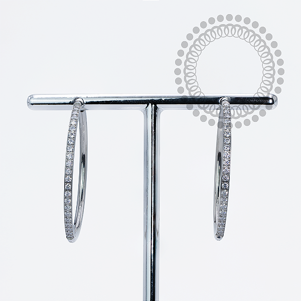 TN1960 Par De Brincos Argola Cravejada 30mm Titânio ASTM F136