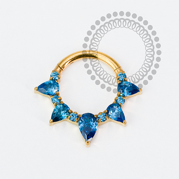 TN1976 Segmento Frontal Navetes Azul Safira Titânio PVD Gold