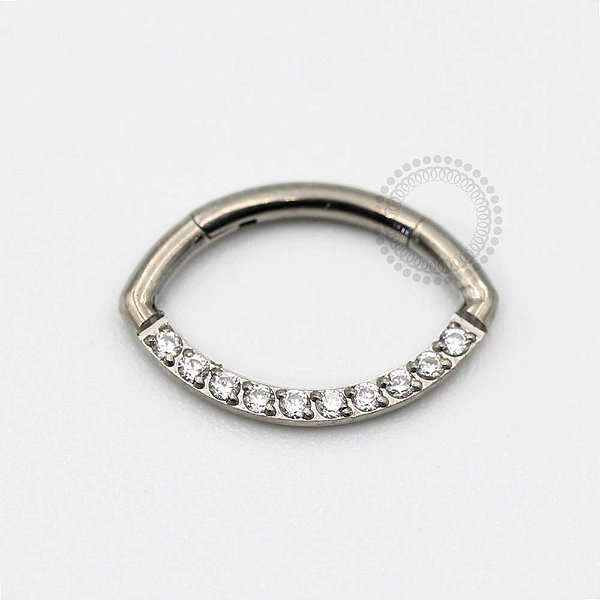 TN61 Segmento Eye Frontal Cravejado Titânio ASTM F136