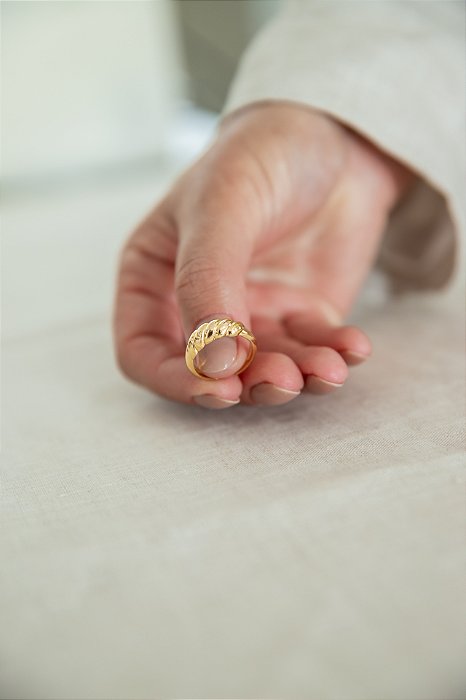 Anel Croissant Regulável - Banho de Ouro 18k