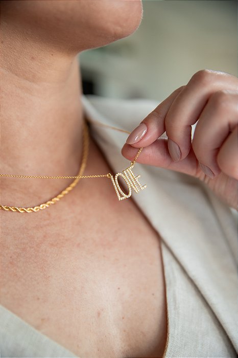 Colar Love - Banho de Ouro 18k