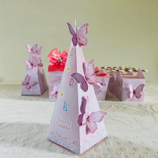 Caixa pirâmide borboletas