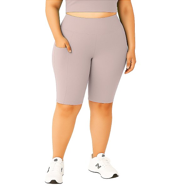 Bermuda Fitness Feminina Plus Size Com Bolsos Nude