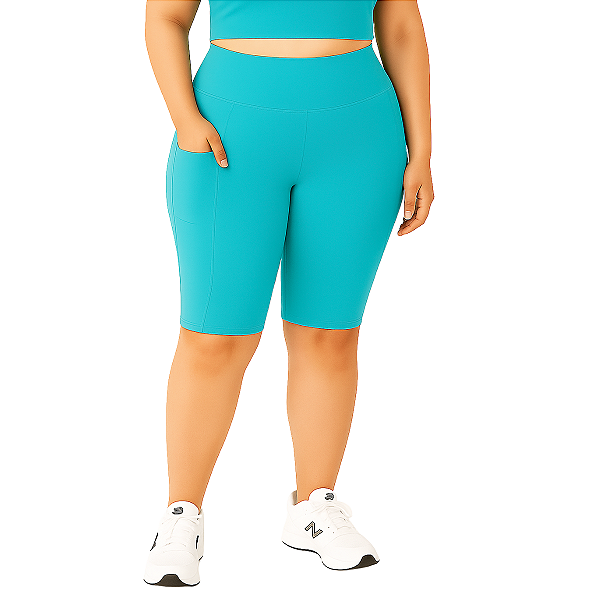 Bermuda Fitness Feminina Plus Size Com Bolsos Azul Turquesa