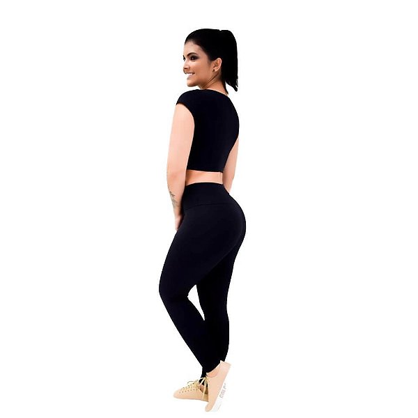 Conjunto Calça Legging e Cropped em Suplex de Poliamida Ref:FC-F2212