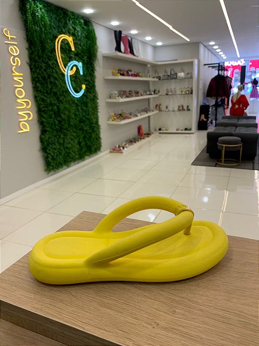 Chinelo Nuvem Flip Flop Free AMARELO