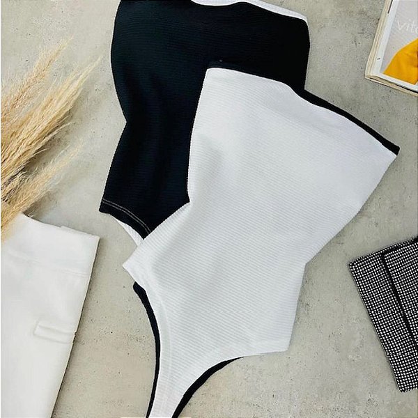 Body Básico Tomara que Caia Bicolor Moda Tendência Verão 2024