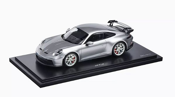 Automovel Modelo 911 Gt3 Resina 1:18 Prata Metálico Gt Porsche Oficial